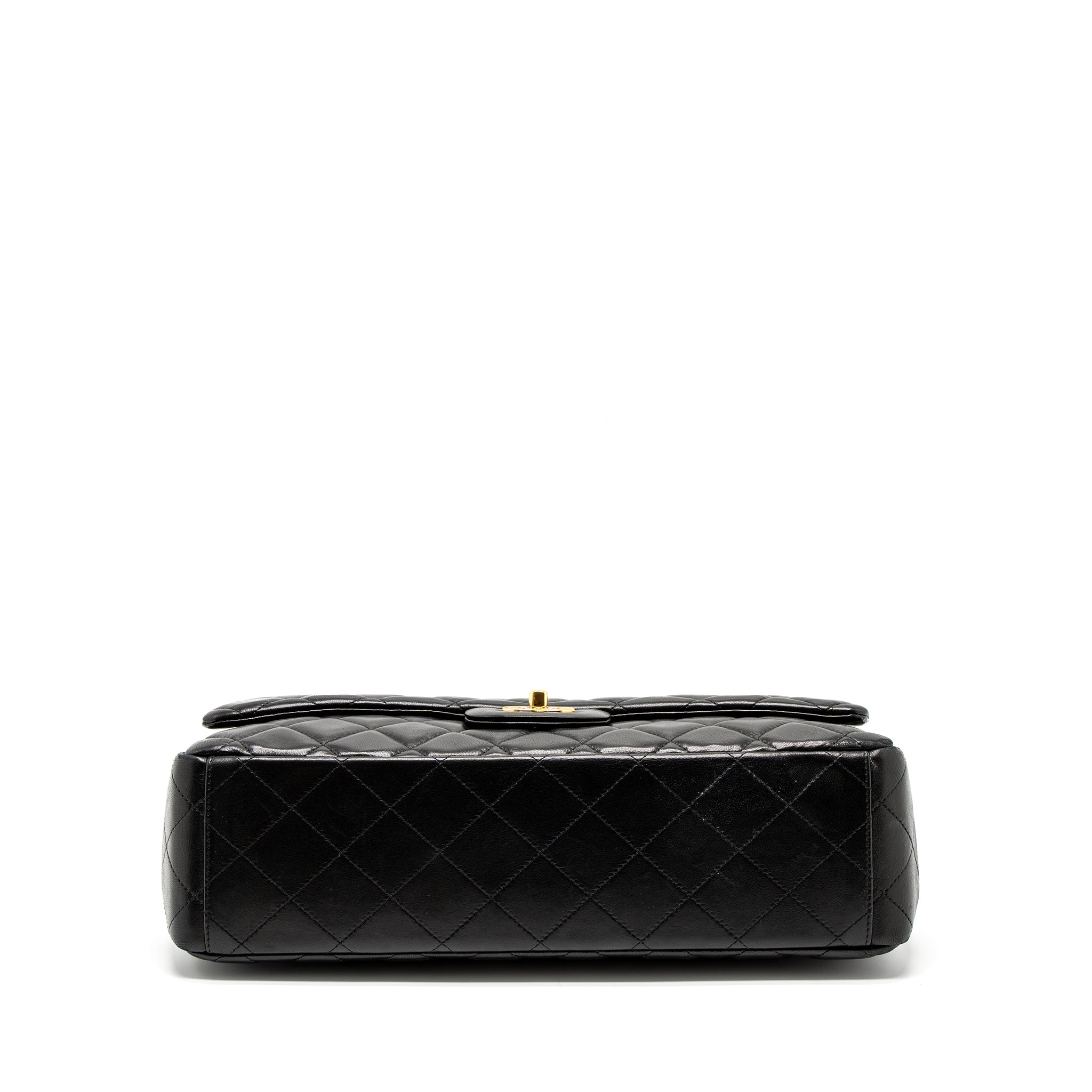 chanel-maxi-classic-single-flap-bag-lambskin-black-ghw