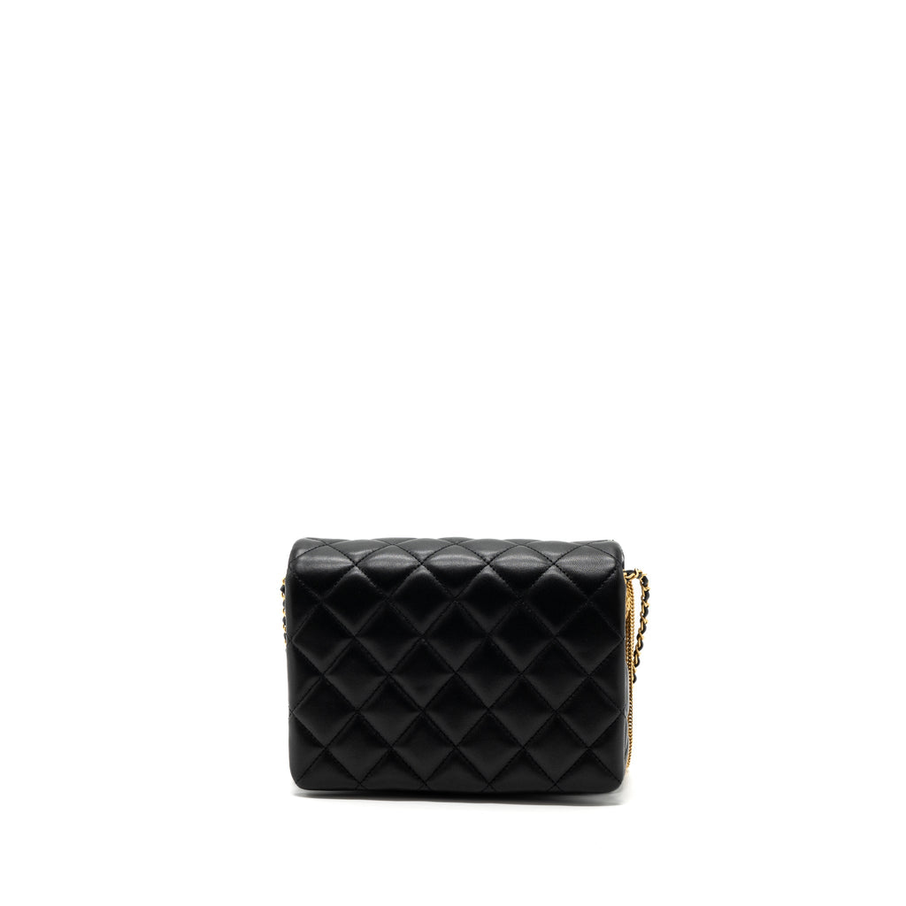 chanel-22a-button-on-chain-flap-shoulder-bag-lambskin-black-brushed-ghwmicrochip