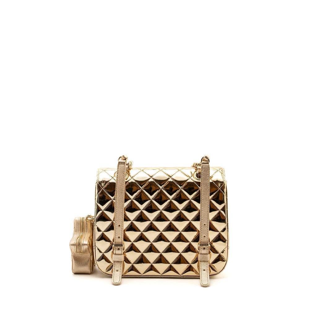 chanel-24c-backpack-with-star-patent-gold-lghw-microchip-copy