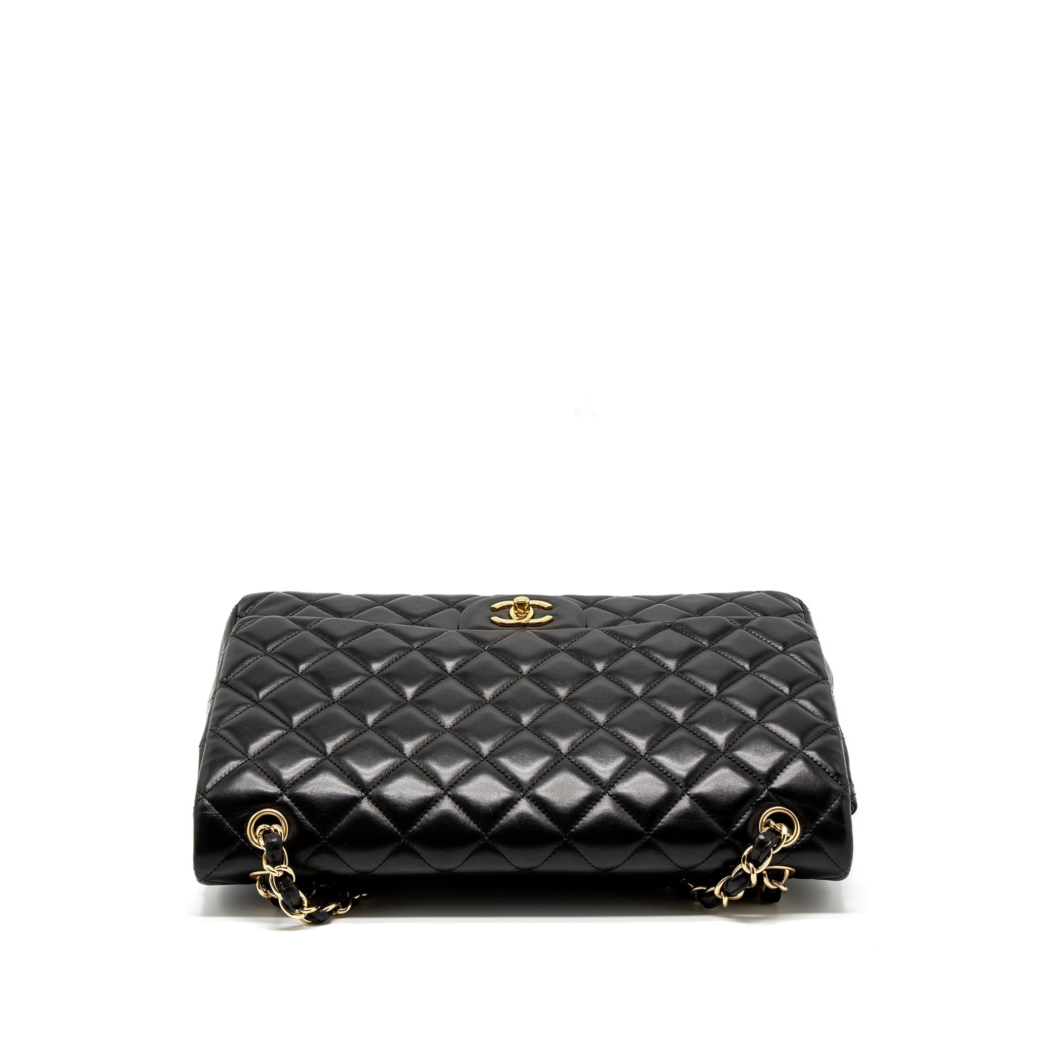 chanel-maxi-classic-single-flap-bag-lambskin-black-ghw