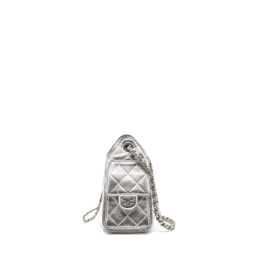 chanel-25-bag-silver