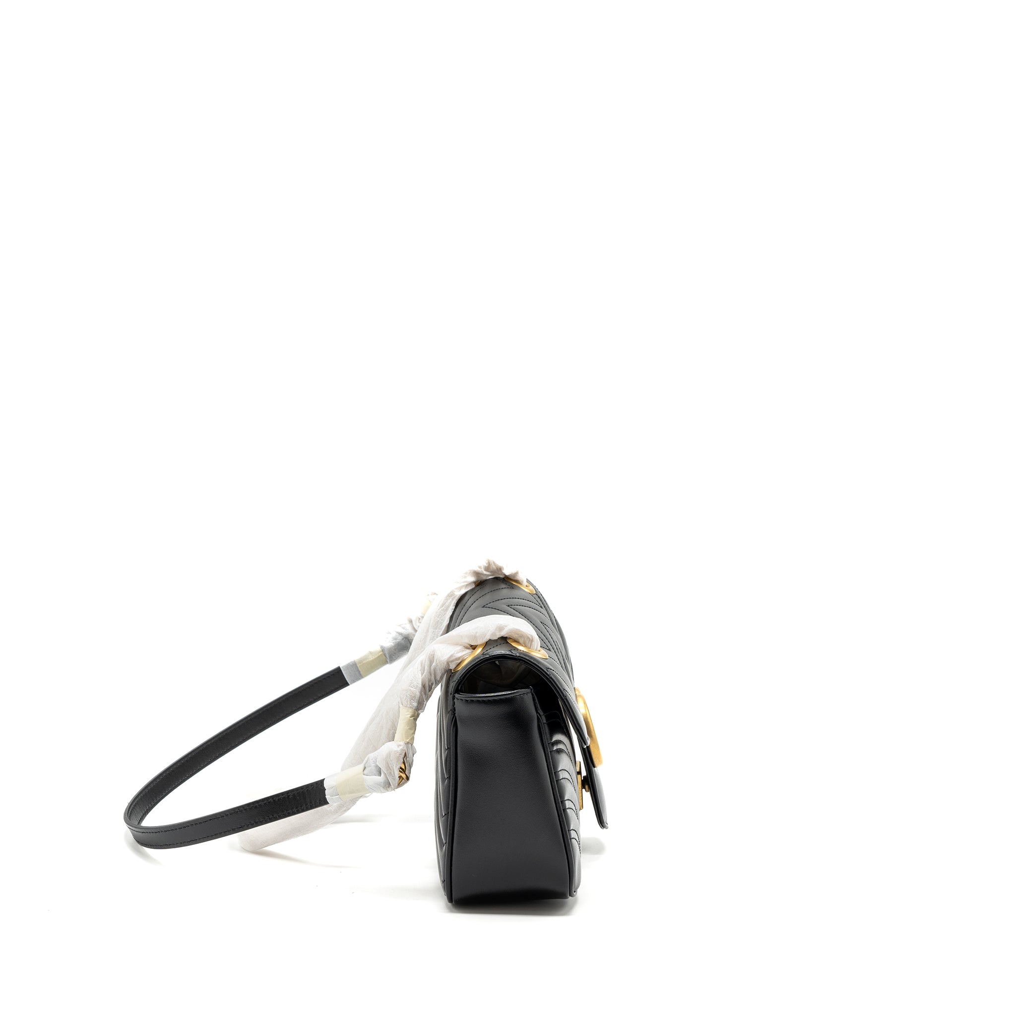 gucci-small-marmont-bag-calfskin-black-ghw