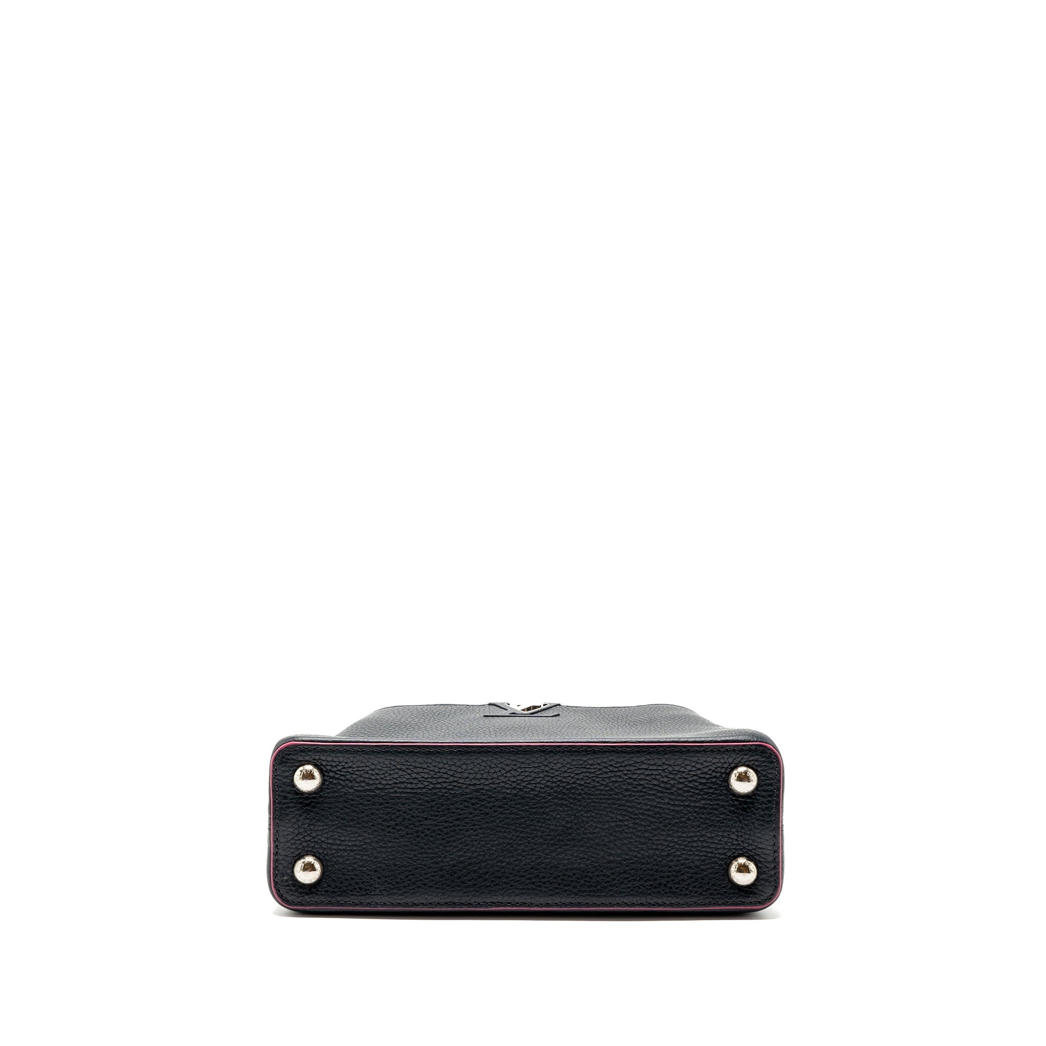 louis-vuitton-capucines-bb-taurillon-leather-navy-shw
