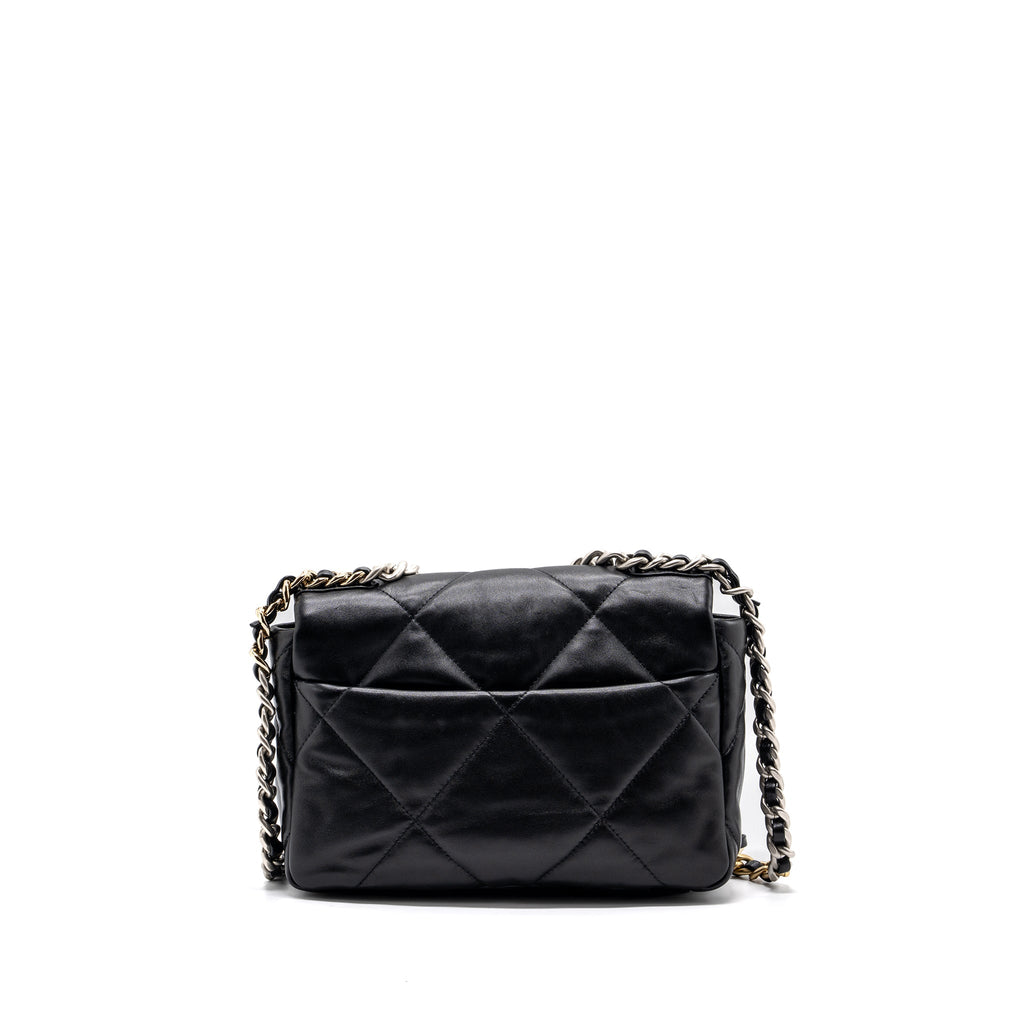 chanel-small-19-bag-lambskin-black-multicolour-hardwaremicrochip