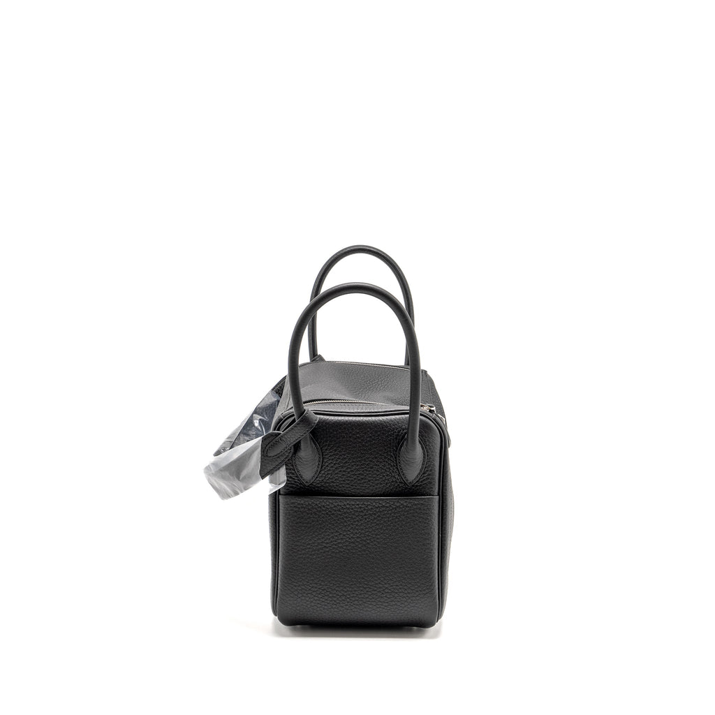 hermes-lindy-26-clemence-black-shw-stamp-w