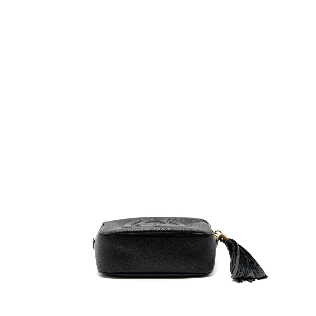 gucci-soho-disco-camera-bag-grained-calfskin-black-ghw