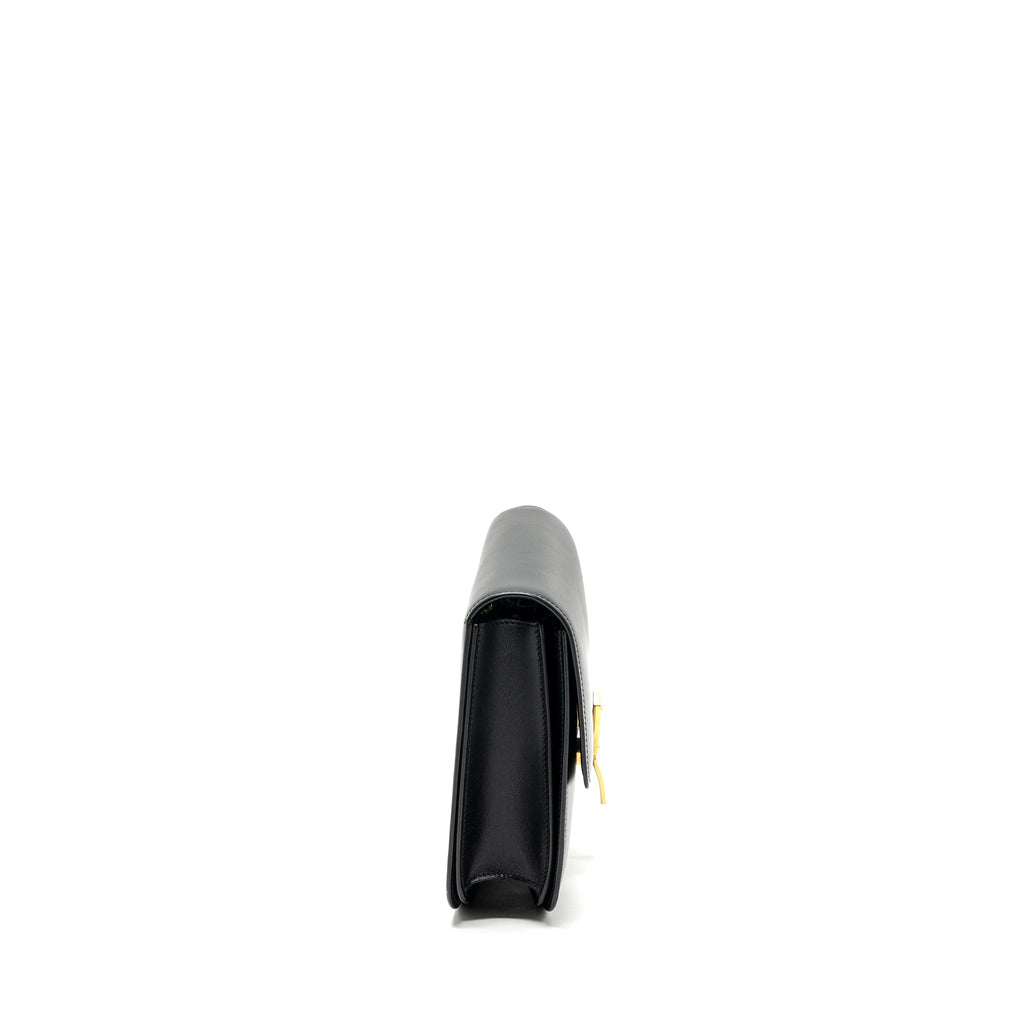celine-medium-classic-box-bag-calfskin-black-ghw