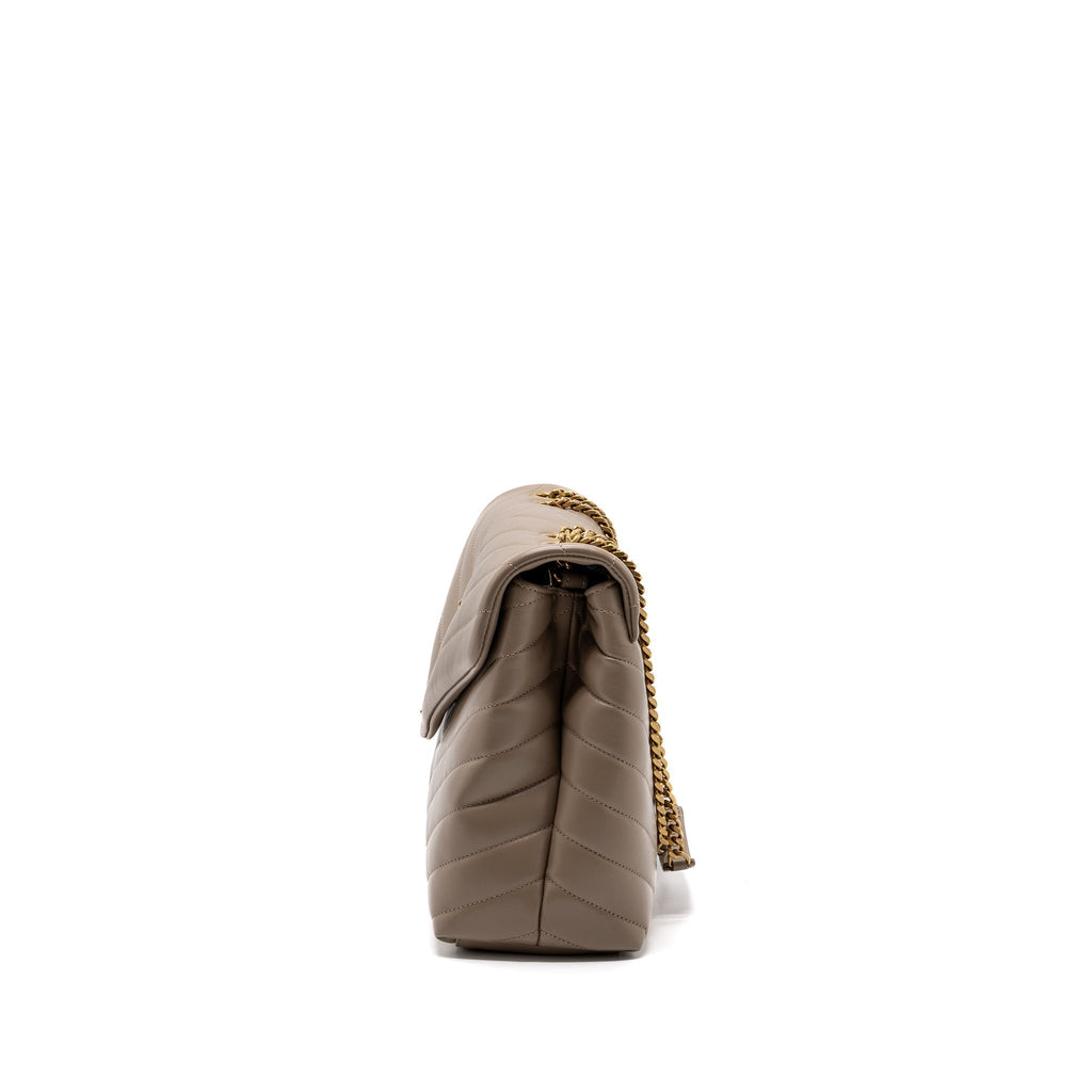 saint-laurent-medium-loulou-shoulder-bag-beige-ghw