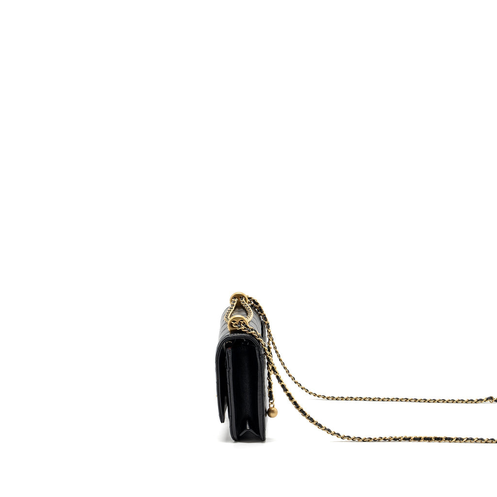 chanel-24c-gold-crush-wallet-on-chain-calfskin-black-ghw-microchip