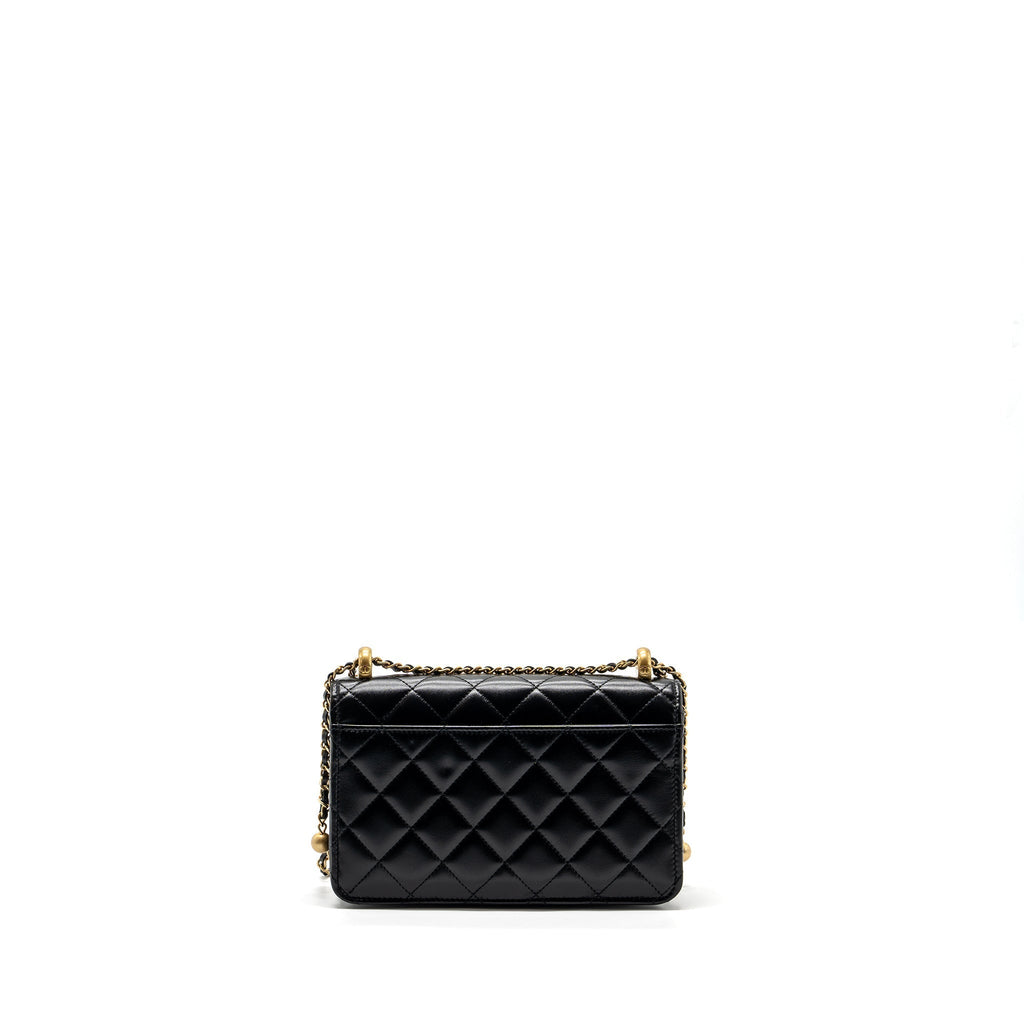 chanel-24c-gold-crush-wallet-on-chain-calfskin-black-ghw-microchip