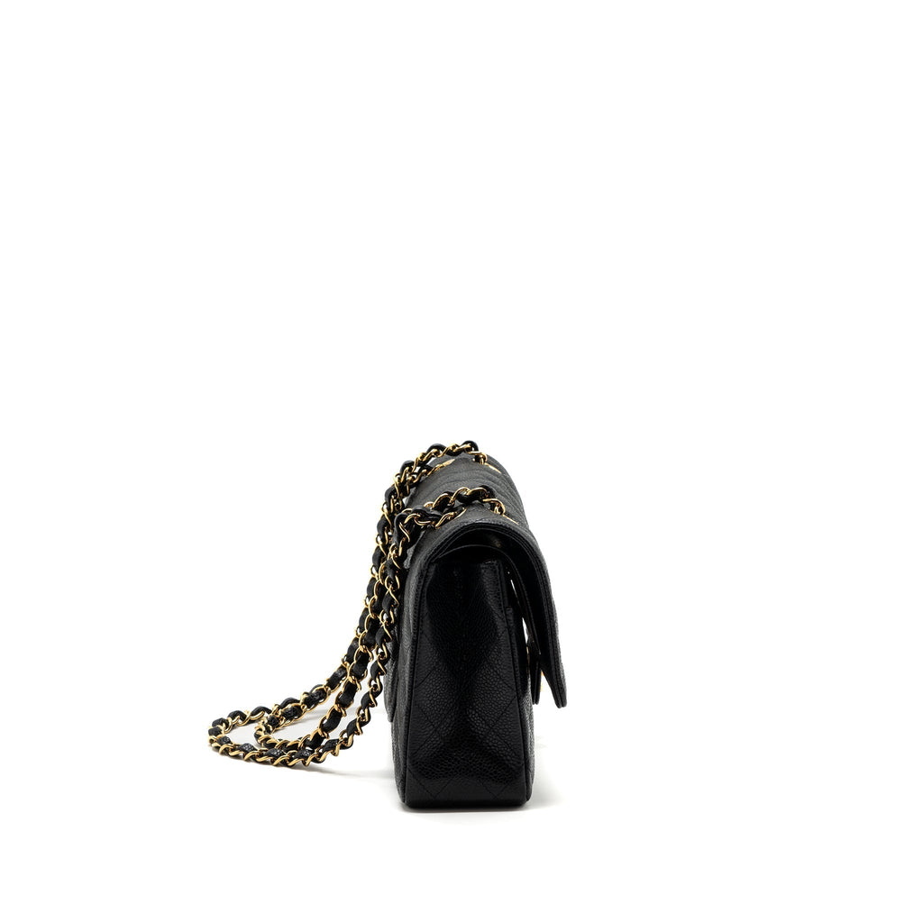 chanel-medium-classic-double-flap-bag-caviar-black-ghwmicrochip