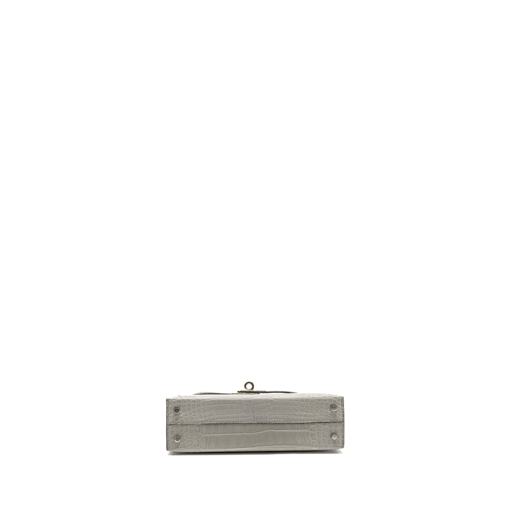 hermes-mini-kelly-ii-alligator-mississippiensis-matt-gris-perle-black-shw-stamp-w