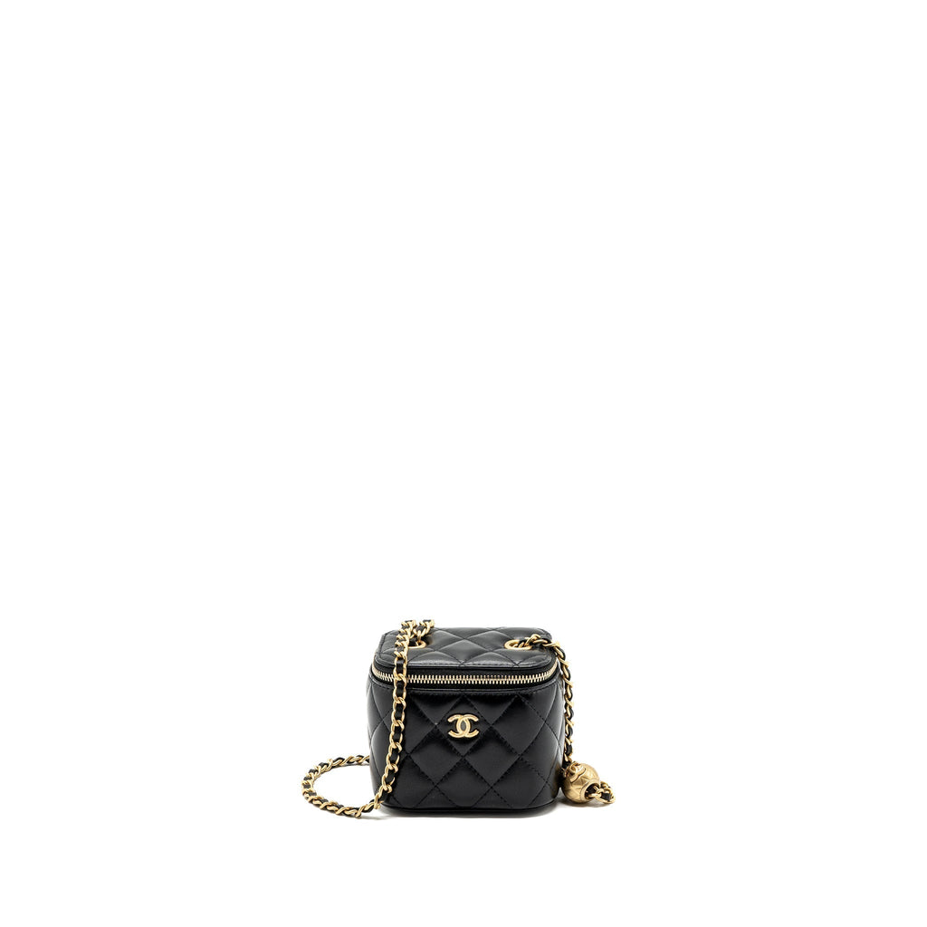 chanel-pearl-crush-mini-vanity-with-chain-lambskin-black-ghw-1