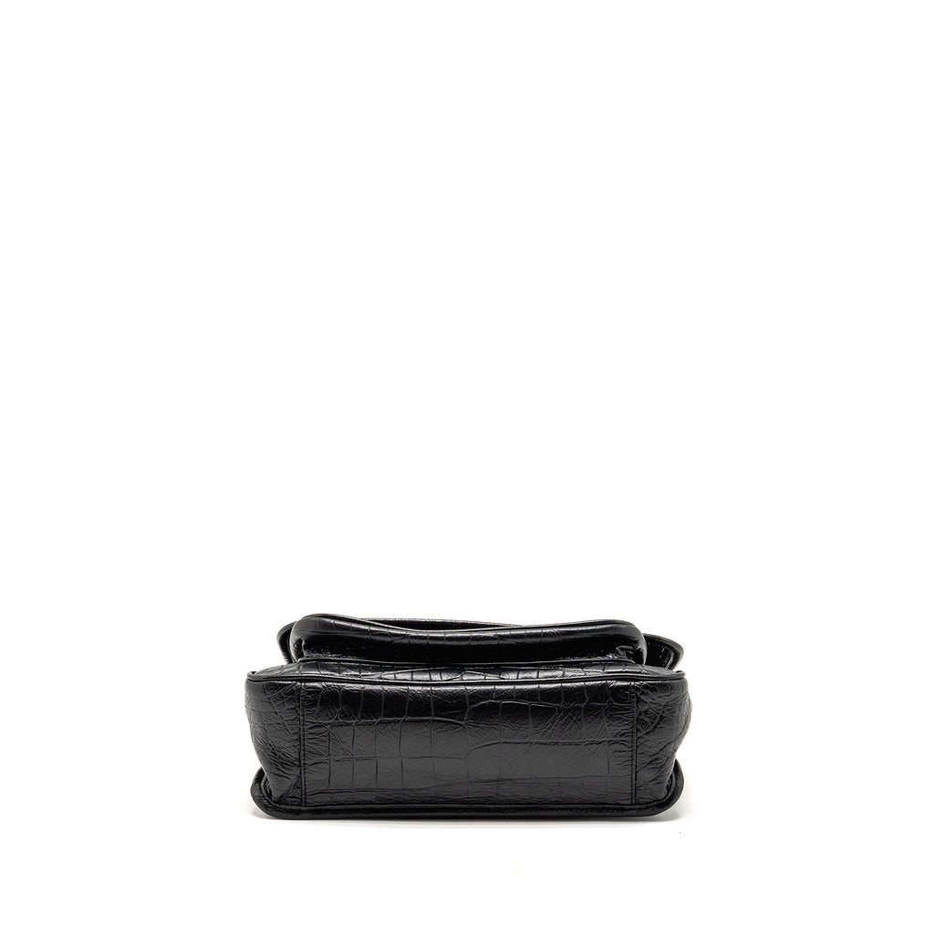 saint-laurent-ysl-medium-niki-bag-crocodile-embossed-black-calfskin-black-hardware