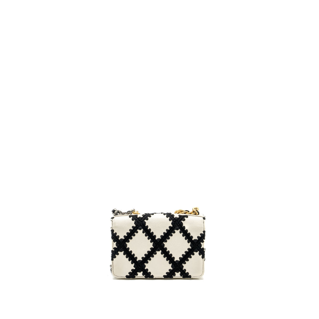 chanel-19-wallet-on-chain-fabric-calfskin-white-black-multicolour-hardware