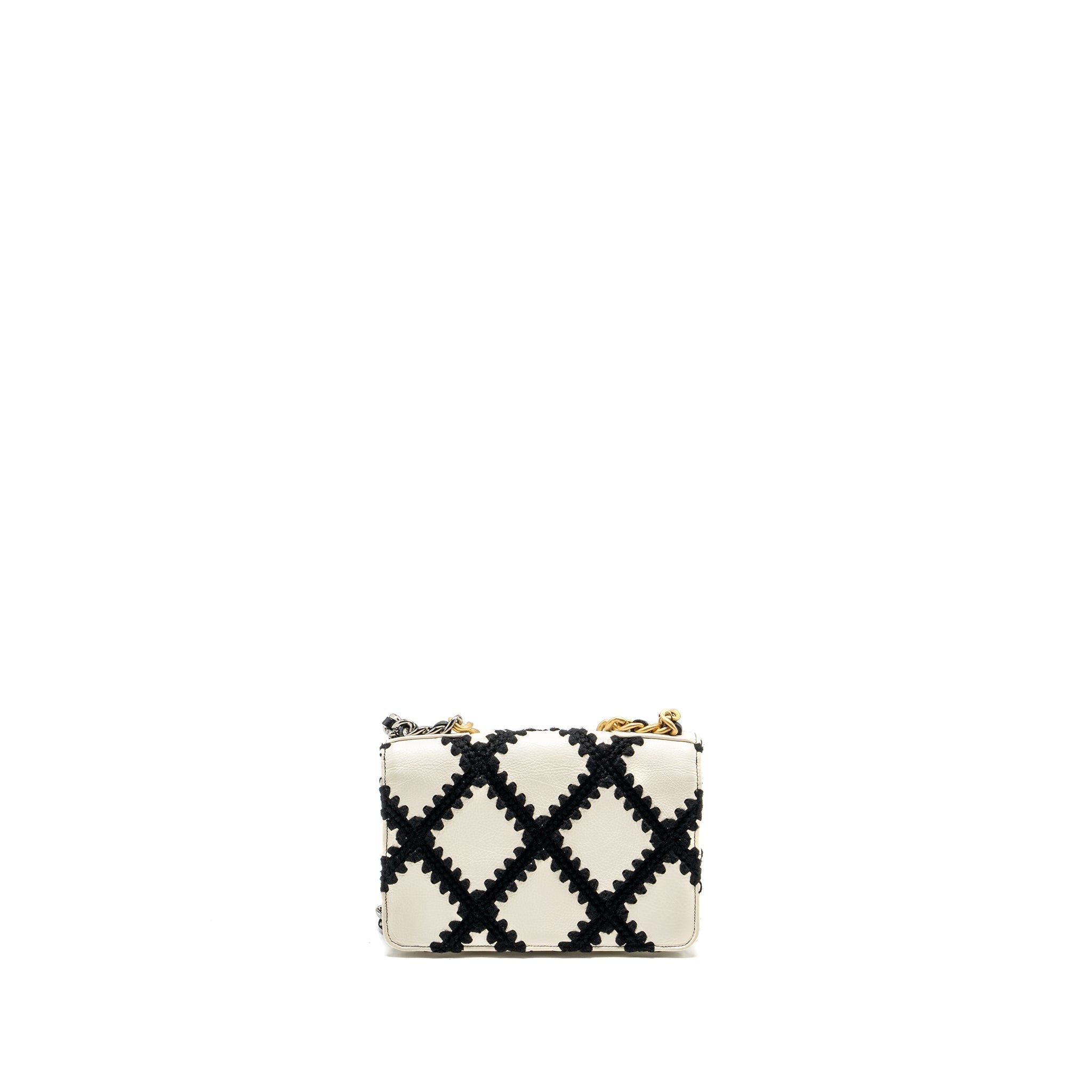 chanel-19-wallet-on-chain-fabric-calfskin-white-black-multicolour-hardware