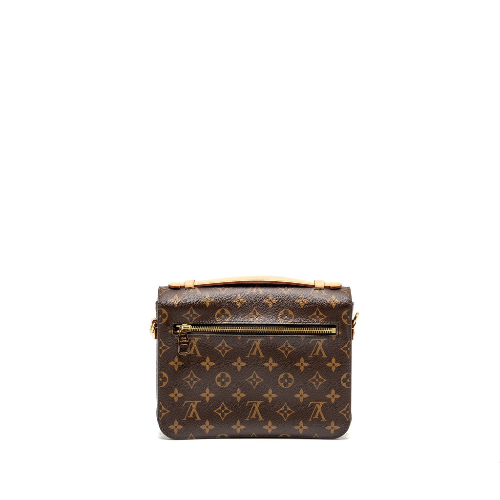 louis-vuitton-pochette-metis-monogram-canvas-ghw-28