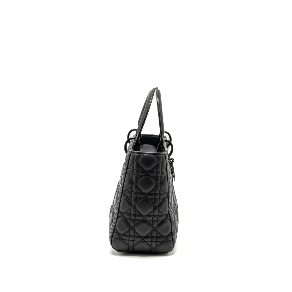 dior-medium-lady-dior-ultramatte-cannage-calfskin-so-black