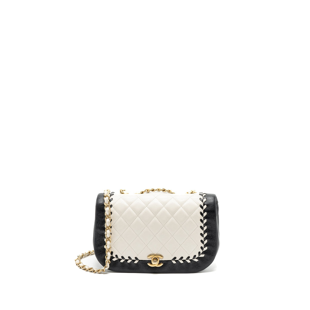 chanel-quilted-flap-bag-white-black-ghw