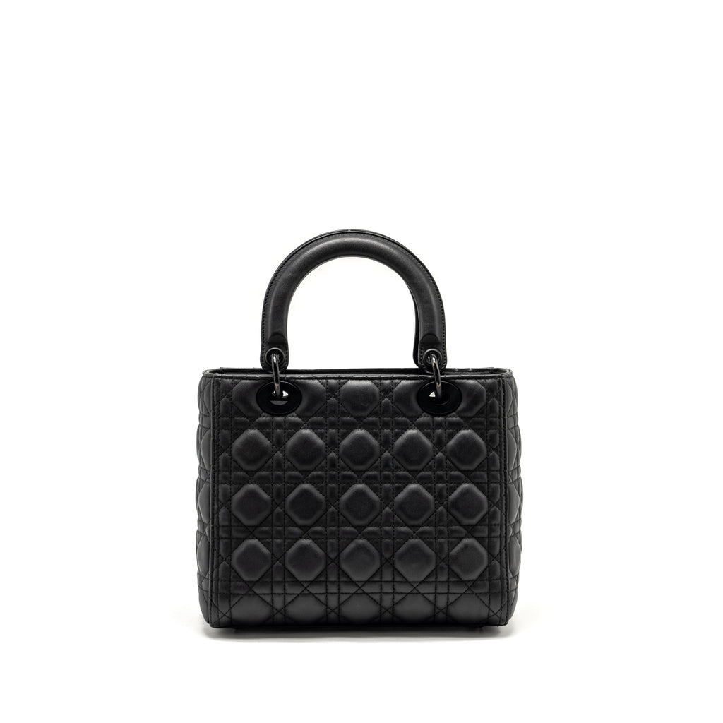 dior-medium-lady-dior-ultramatte-cannage-calfskin-so-black