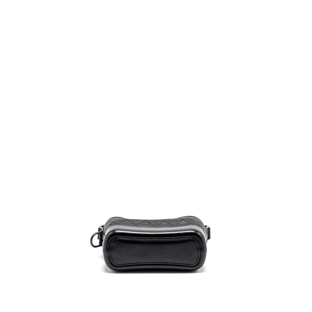 chanel-small-gabrielle-hobo-bag-calfskin-black-multicolour-hardware-2