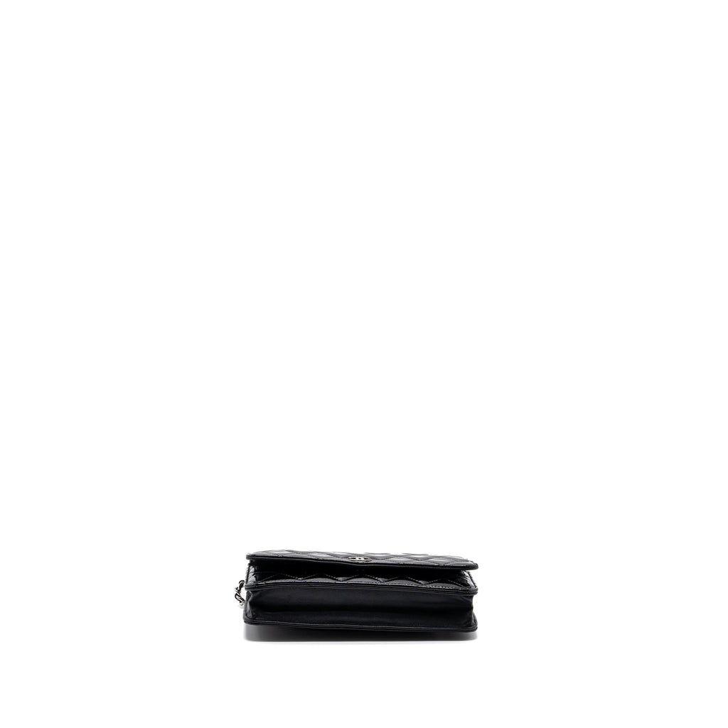 chanel-classic-wallet-on-chain-patent-black-shw-1