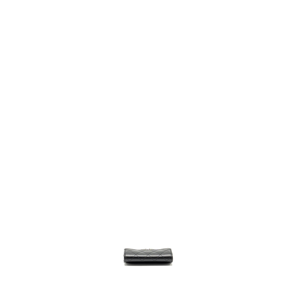 chanel-classic-flap-card-holder-caviar-black-shw-microchip-4