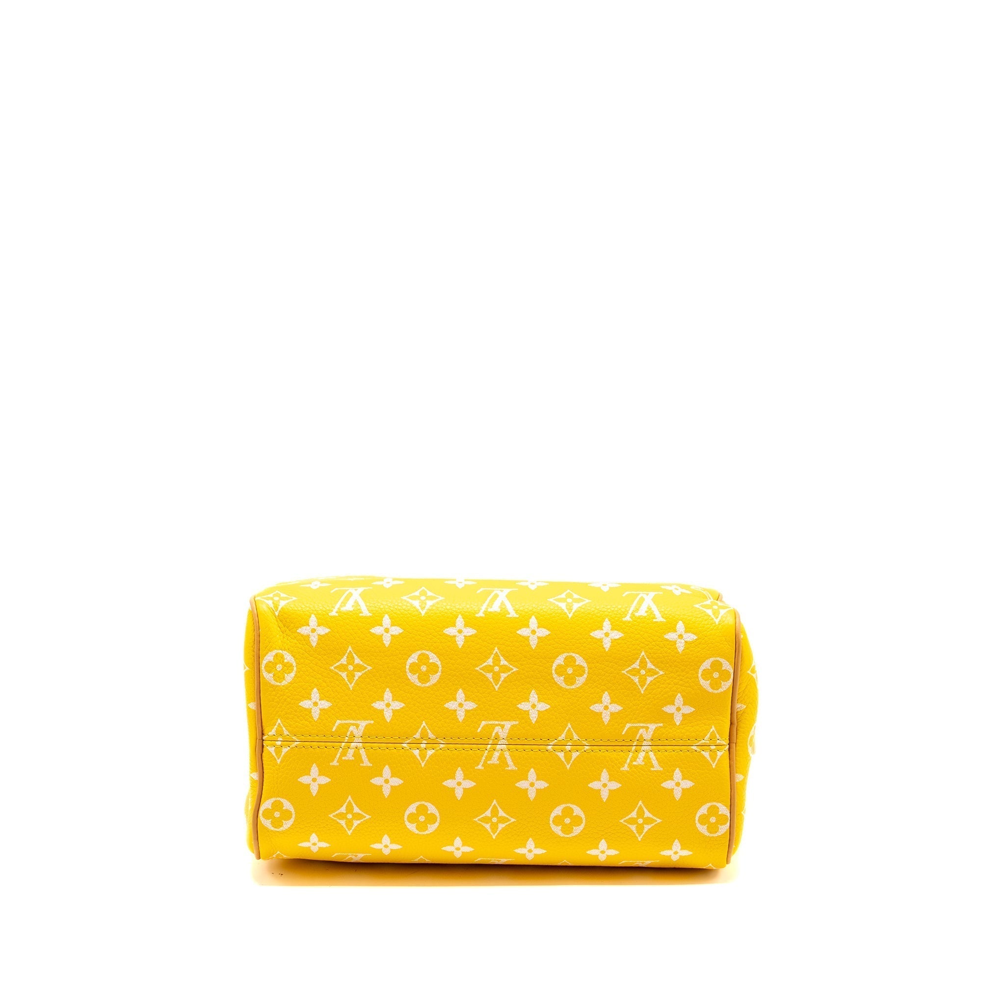 louis-vuitton-speedy-p9-bandouliere-25-monogram-soft-calfskin-jaune-mat-ghw