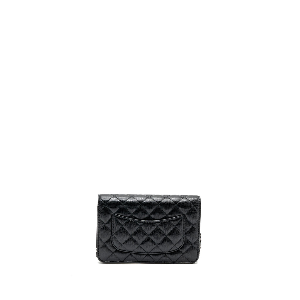 chanel-classic-wallet-on-chain-caviar-black-shw-microchip-7