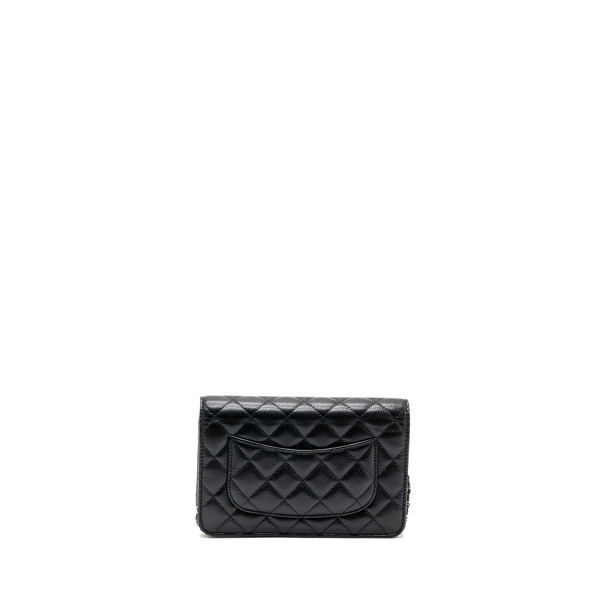 chanel-classic-wallet-on-chain-caviar-black-shw-microchip-7
