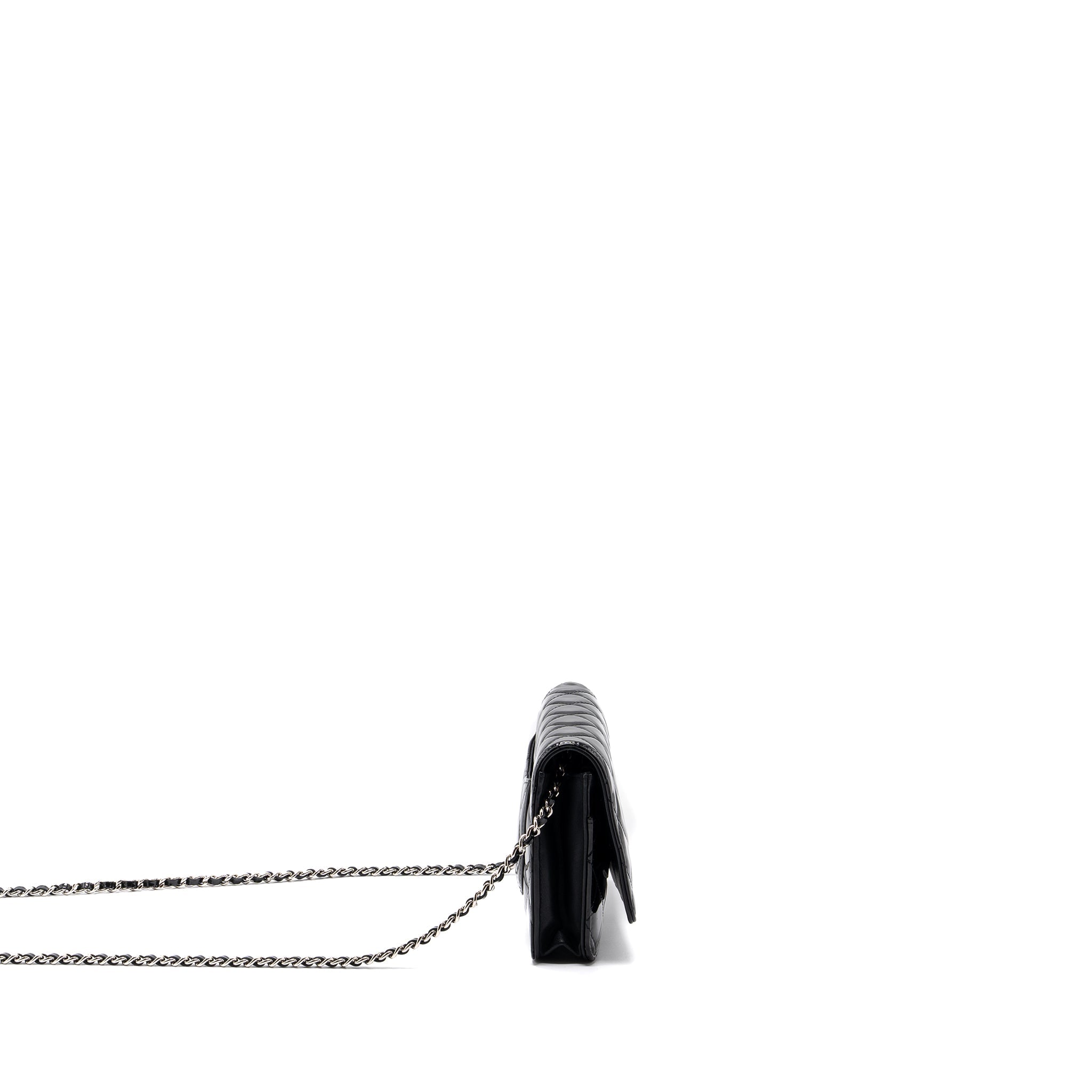 chanel-classic-wallet-on-chain-patent-black-shw-1