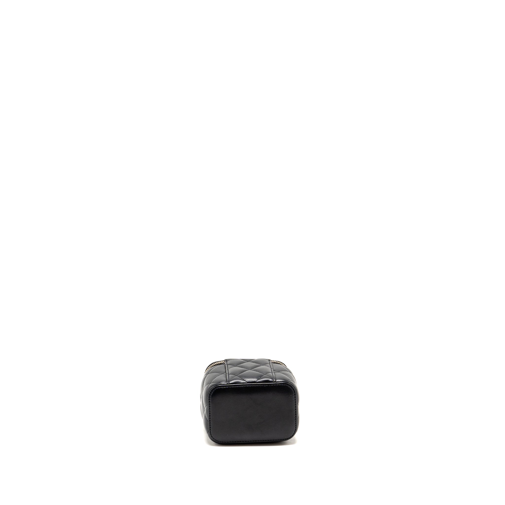 chanel-22s-pearl-crush-mini-vanity-with-chain-lambskin-black-ghw-1