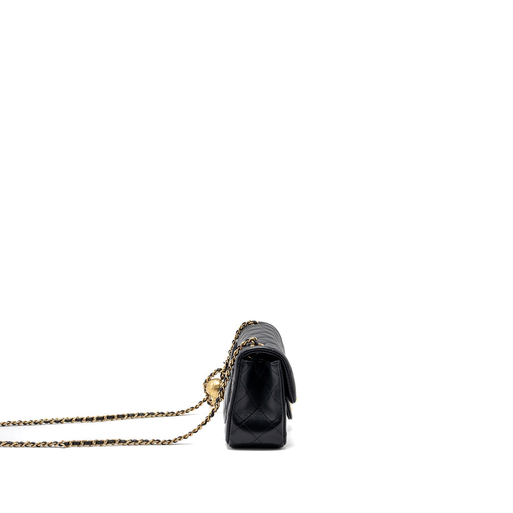 chanel-pearl-crush-mini-rectangular-lambskin-black-brushed-ghwmicrochip