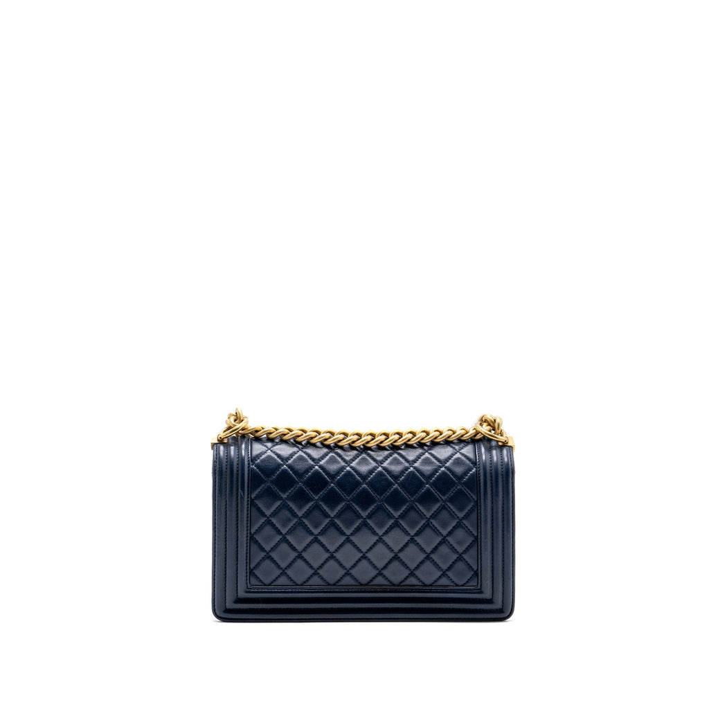 chanel-medium-boy-bag-calfskin-blue-ghw-1