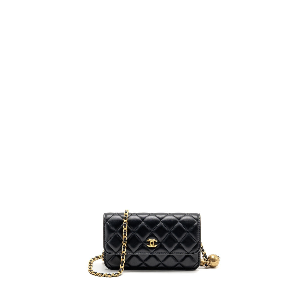 chanel-pearl-crush-mini-flap-wallet-on-chain-lambskin-black-ghw-microchip