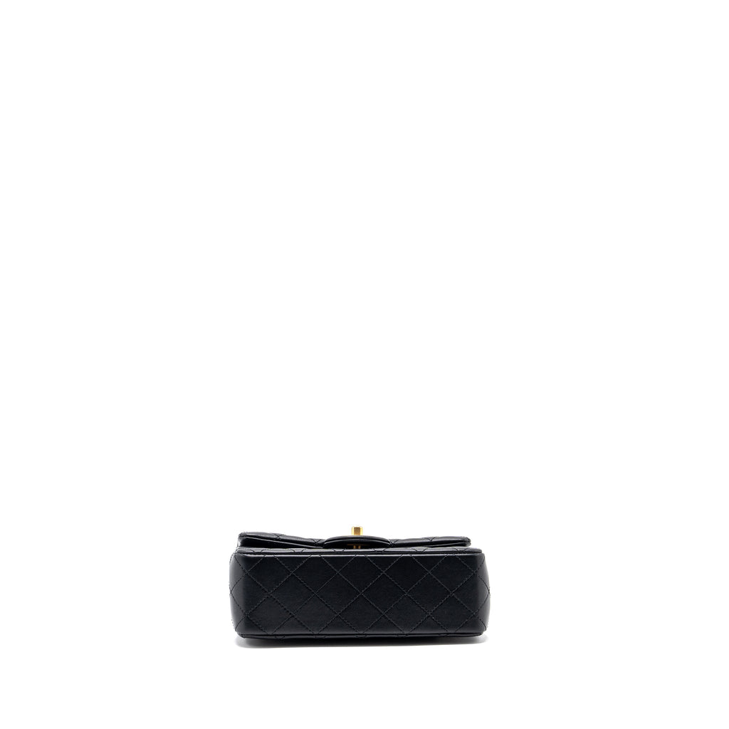 chanel-pearl-crush-mini-rectangular-lambskin-black-brushed-ghwmicrochip