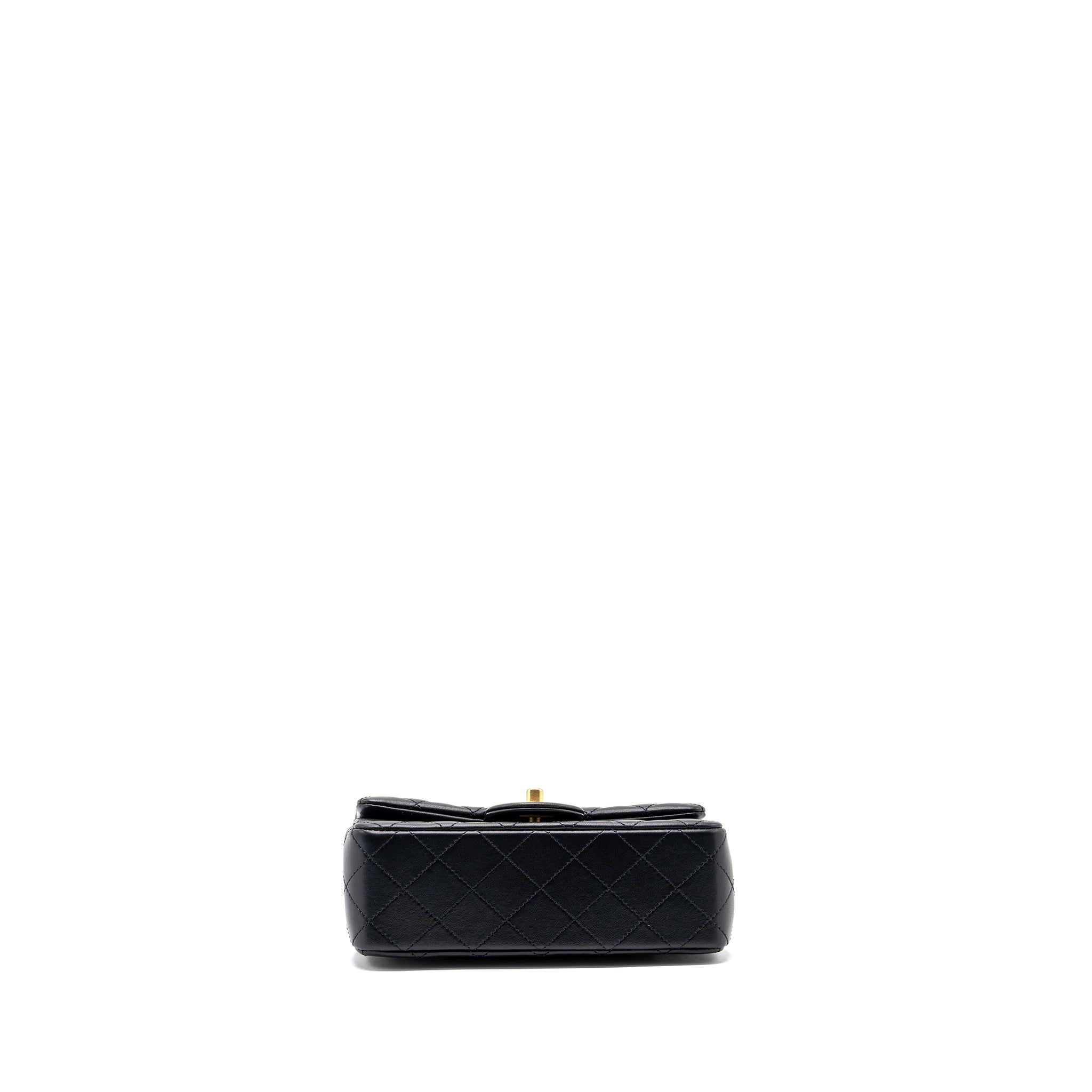chanel-pearl-crush-mini-rectangular-lambskin-black-brushed-ghwmicrochip