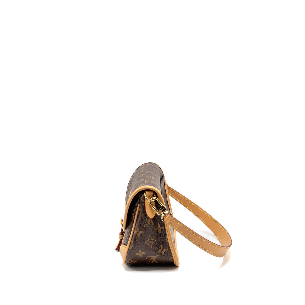 louis-vuitton-diane-bag-monogram-canvas-ghw-1