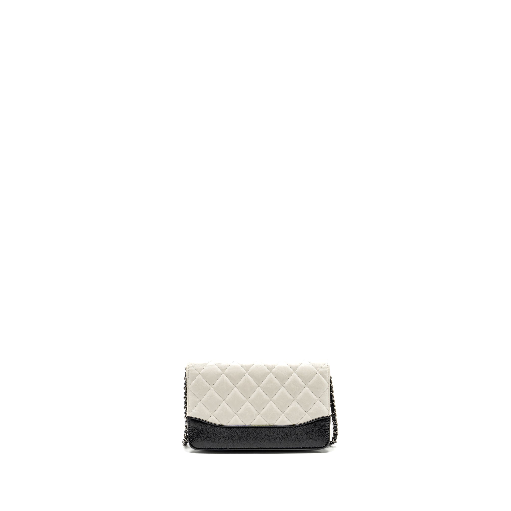 chanel-gabrielle-wallet-on-chain-calfskin-white-black-multicolour-hardware-copy