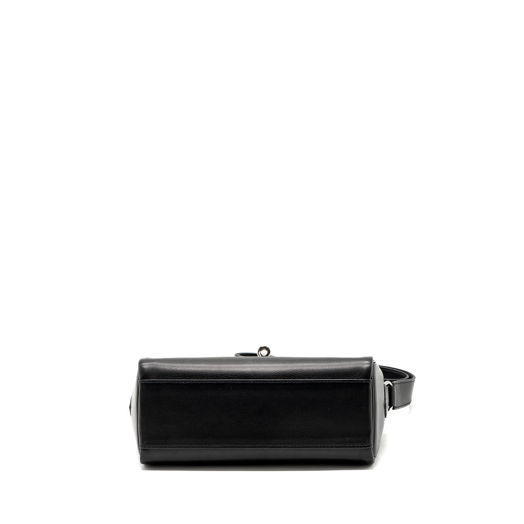 hermes-kelly-messanger-pm-bag-evergrain-black-shw-stamp-b