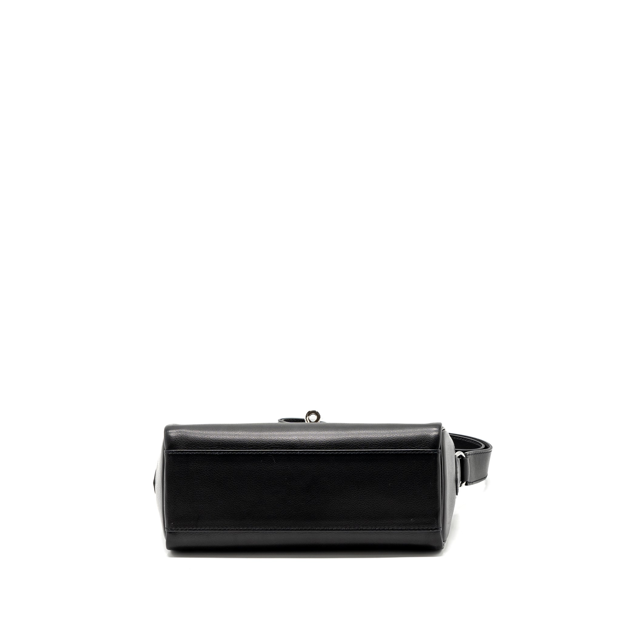 hermes-kelly-messanger-pm-bag-evergrain-black-shw-stamp-b
