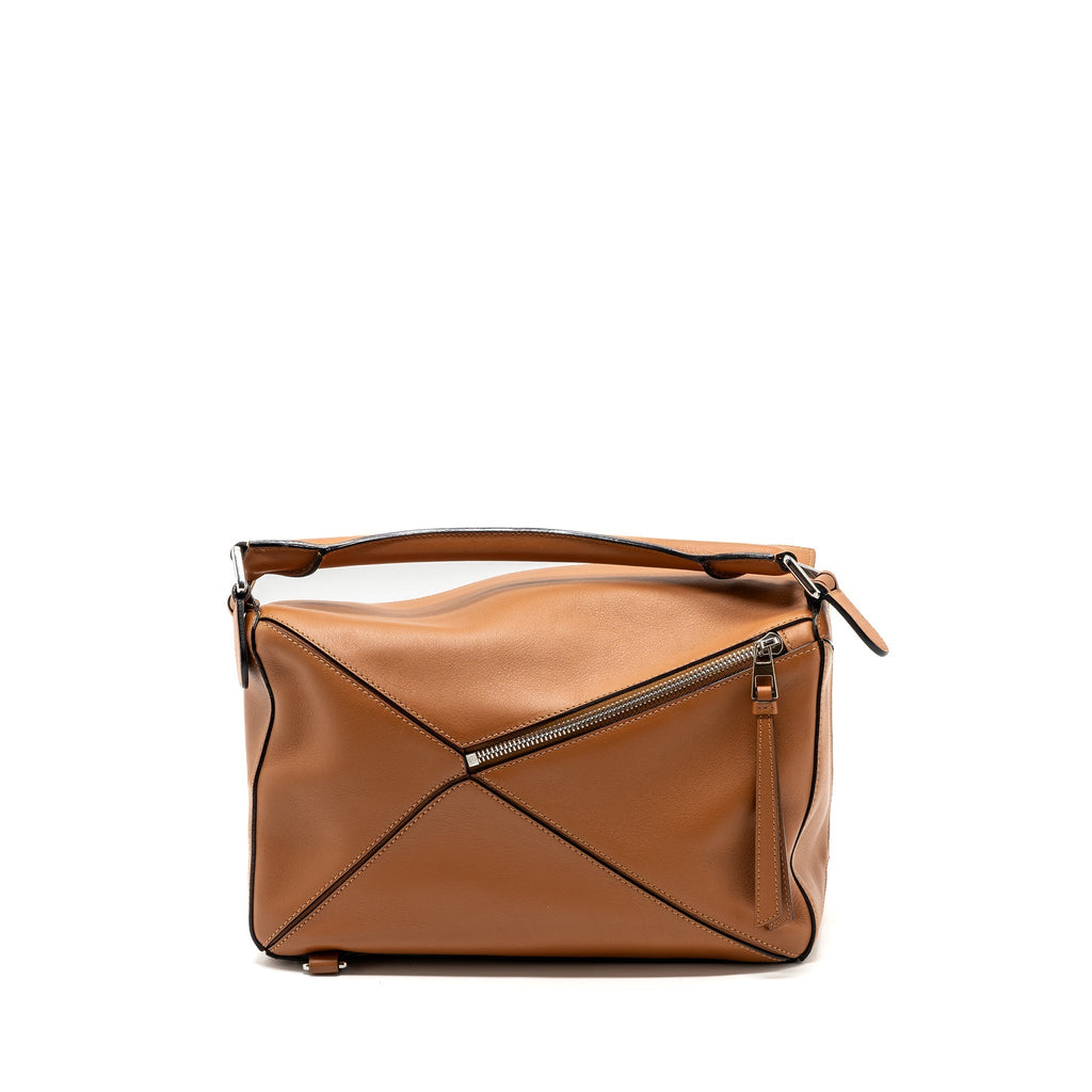 loewe-puzzle-bag-in-classic-calfskin-tan-shw