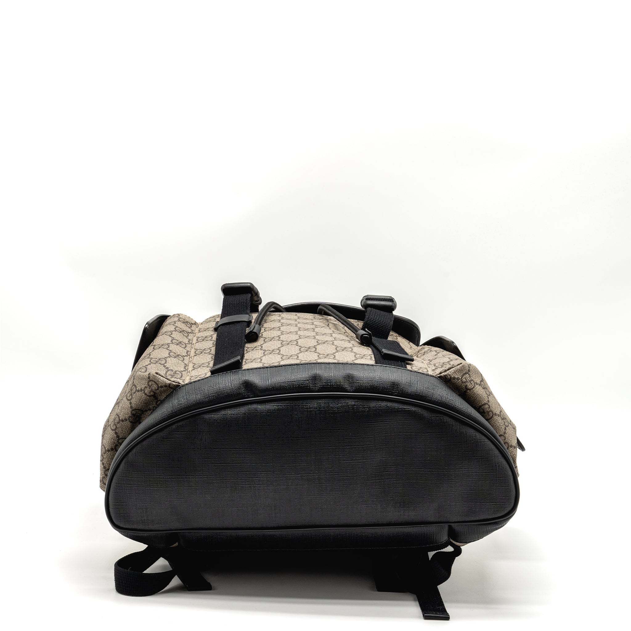 gucci-soft-double-buckle-backpack-gg-supreme-canvas-shw