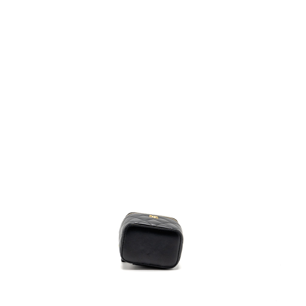 chanel-pearl-crush-mini-vanity-with-chain-lambskin-black-ghw-3