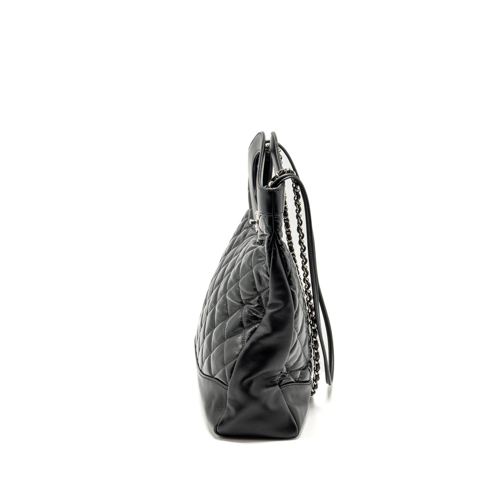 chanel-31-bag-calfskin-black-shw