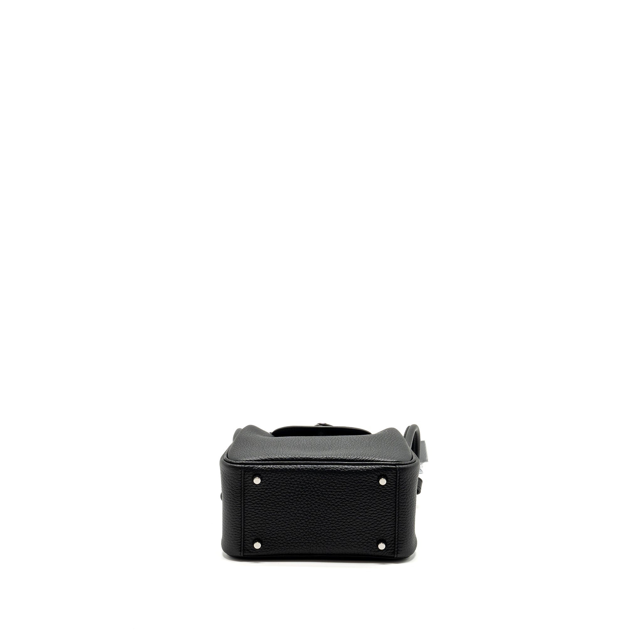 hermes-mini-lindy-clemence-black-shw-stamo-u