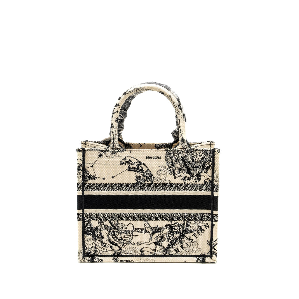 dior-small-book-tote-latte-black-toile-de-jouy-zodiac-embroidery-1