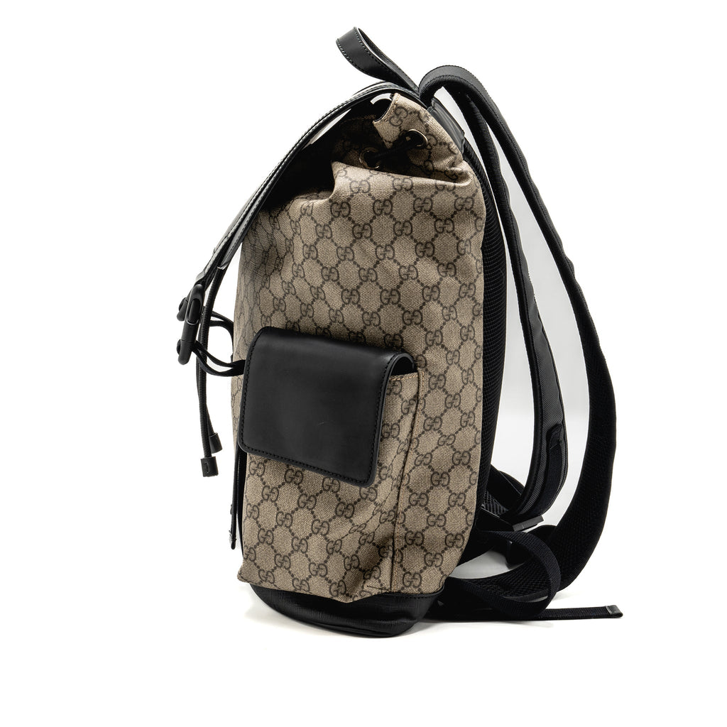 gucci-soft-double-buckle-backpack-gg-supreme-canvas-shw
