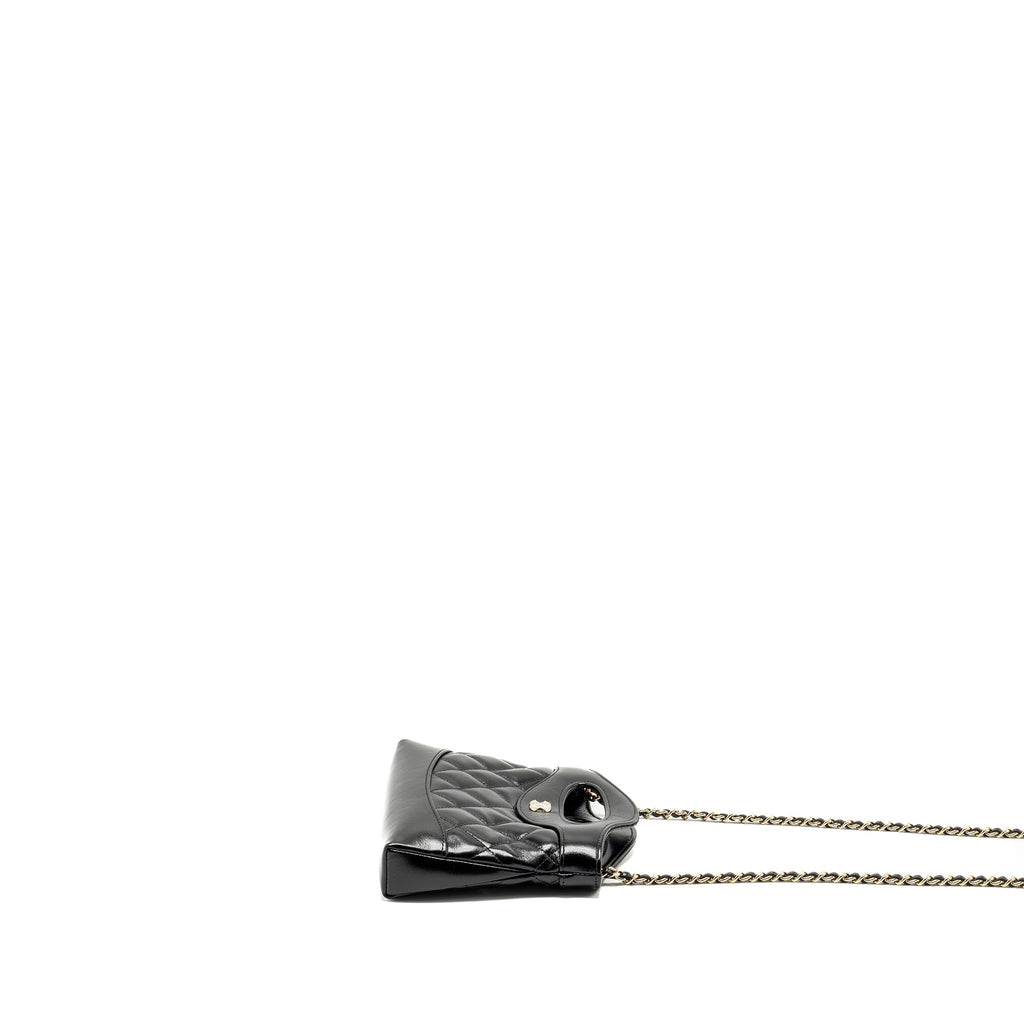 chanel-mini-31-clutch-with-chain-shiny-calfskin-black-lghw-1