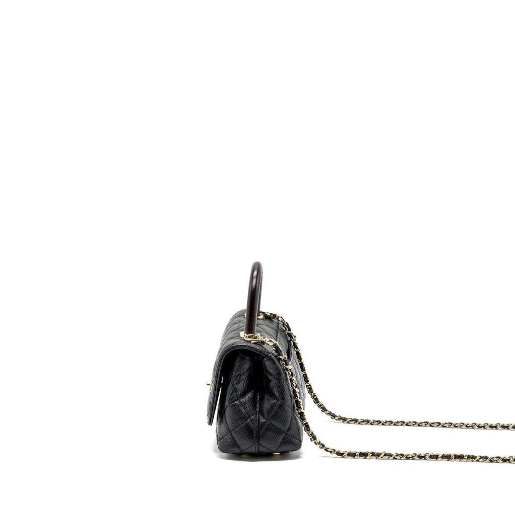 chanel-coco-handle-extra-mini-with-lizard-handle-caviar-black-lghwmicrochip
